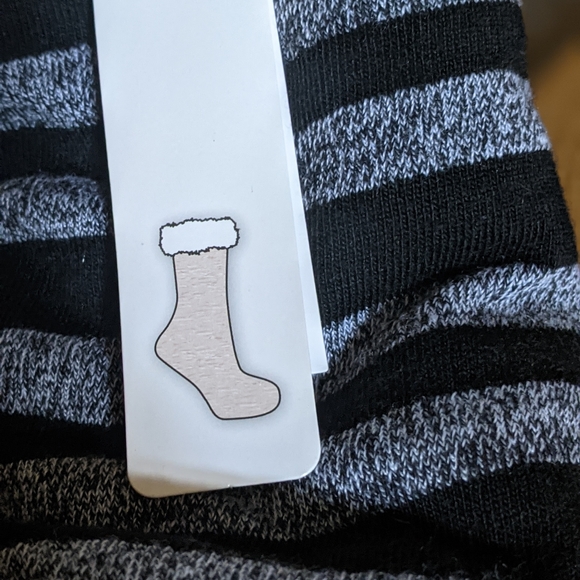 Night before Christmas Jack Skeleton Fuzz Crew Socks - Picture 4 of 7